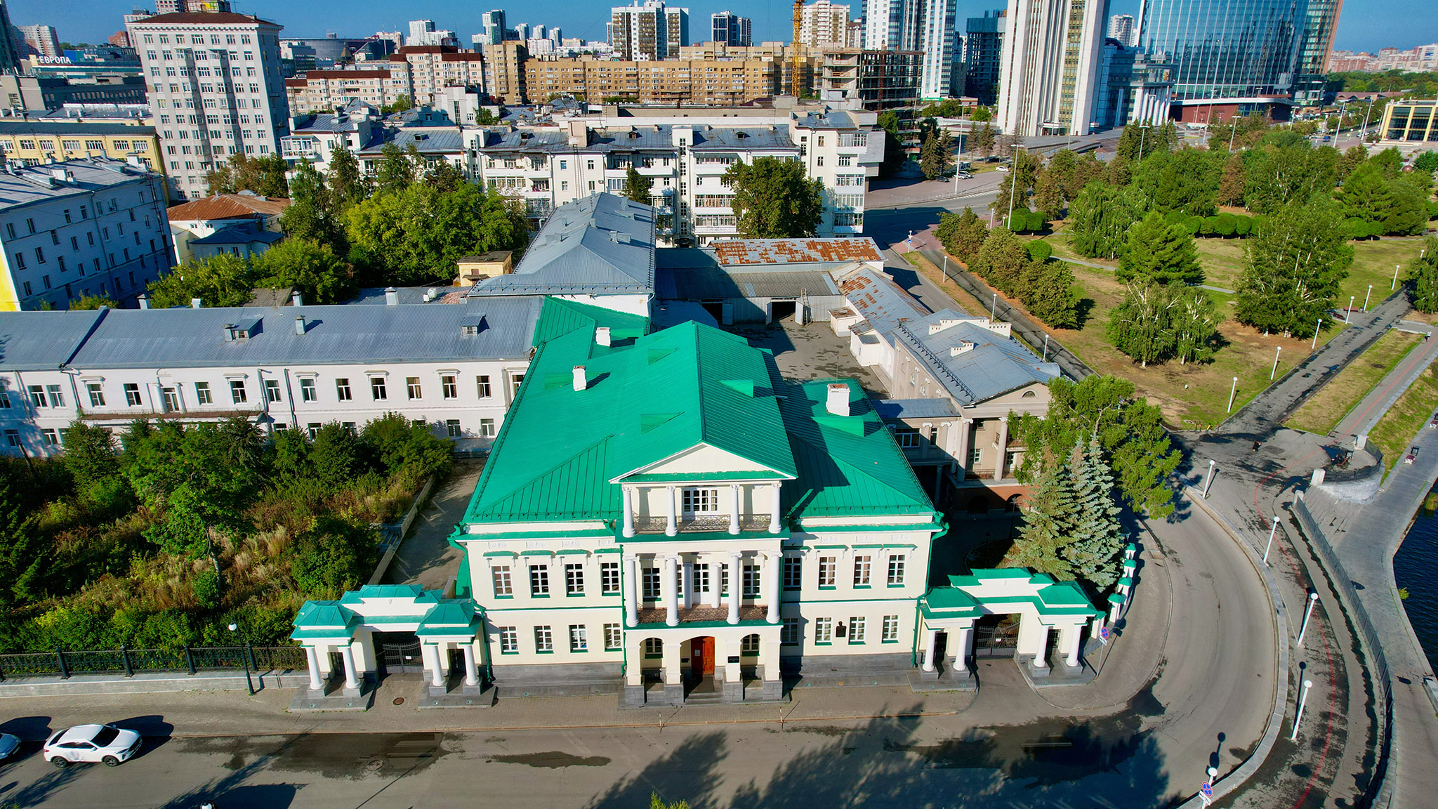 Дом Главного горного начальника, Екатеринбург (Master Chief of the Ural's Estate, Yekaterinburg)
